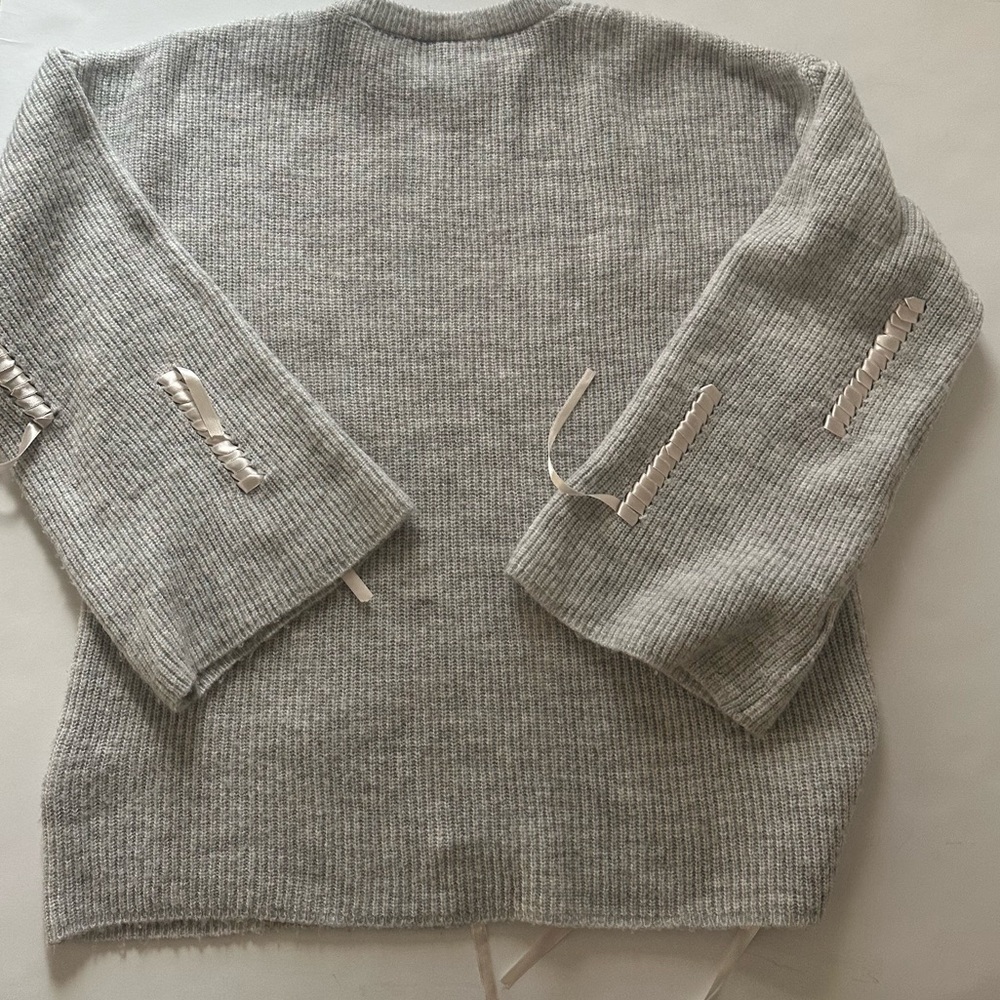 TOPSHOP Women’s Heather Gray Ribbed Ribbon Detail Sweater - Picture 6 of 6